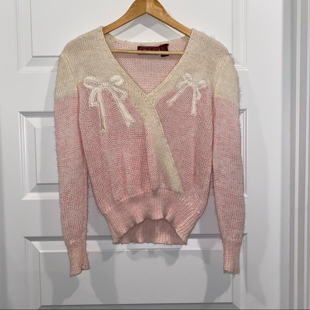 Light Pink And Cream Vintage Sweater With Bow Detail Gem